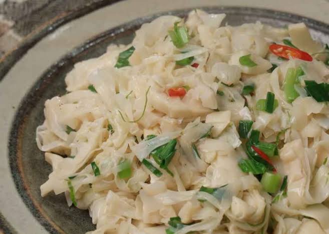 Ngâm măng đắng khô